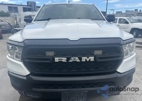 2019 Ram 1500 z USA, uszkodzony, nr VIN 1C6RRFGG5KN749635
